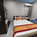 The Six Hotel